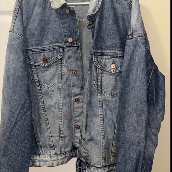 ASOS Jean jacket Patch Denim Jacket - Picture 1 of 3